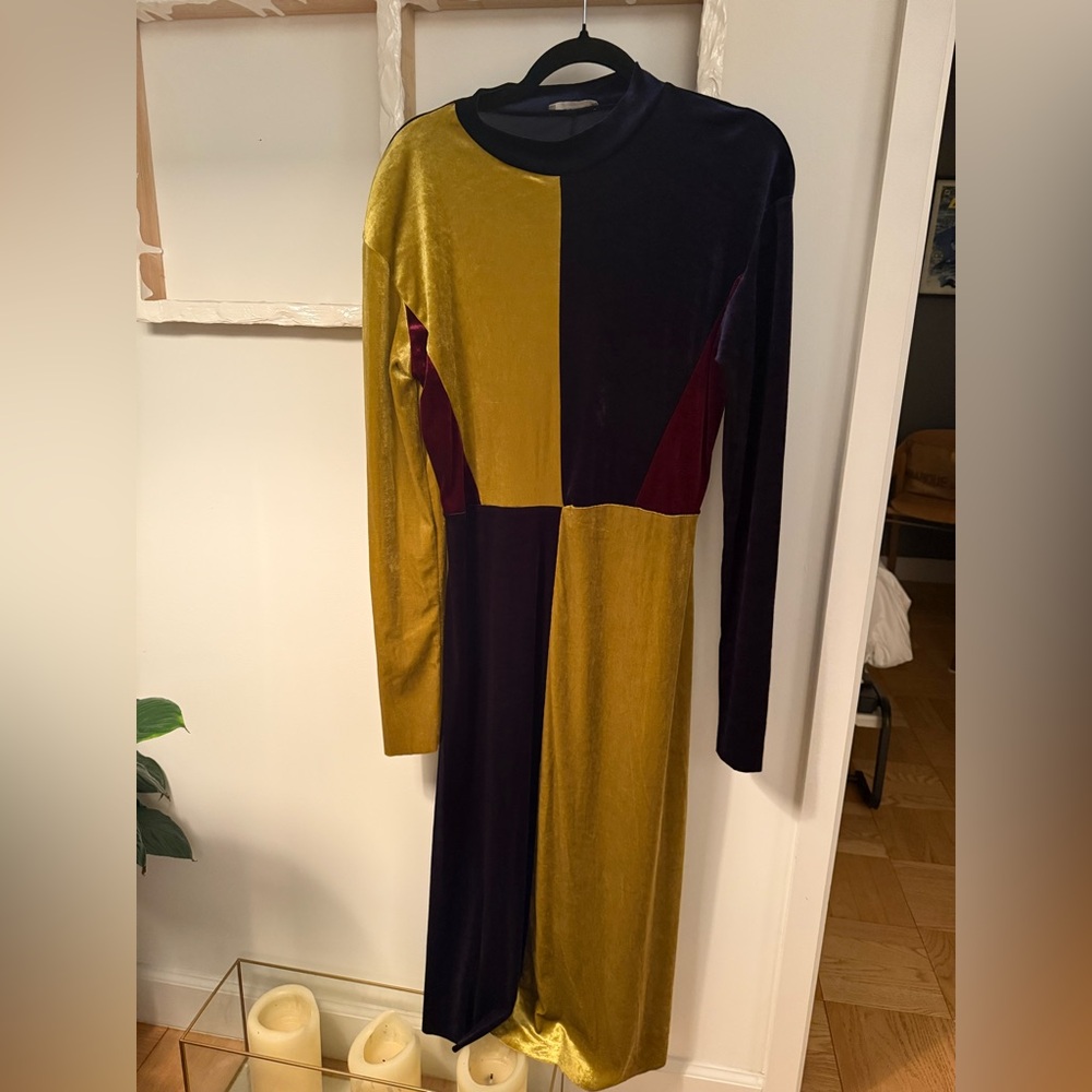 Colorblock Velvet Midi Dress